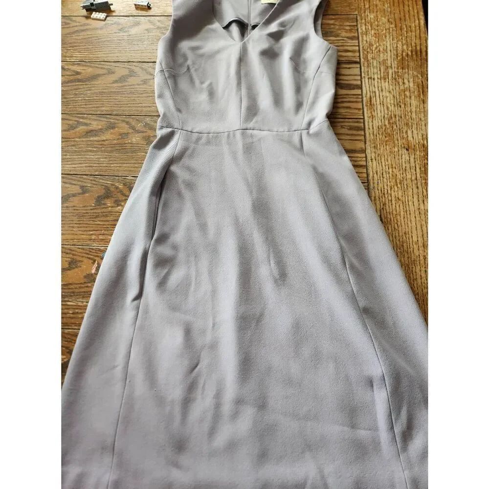 MM Lafleur lilac sheath dress sz 2